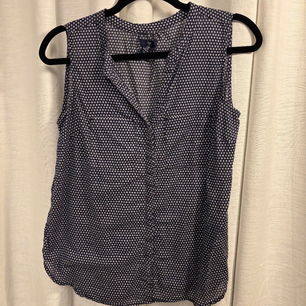 Lightweight Cotton Sleeveless Gap Outlet Blouse